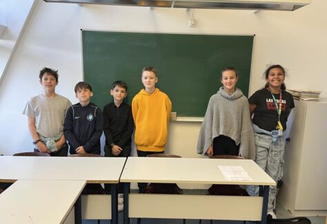 Angol vers-és prózamondó verseny